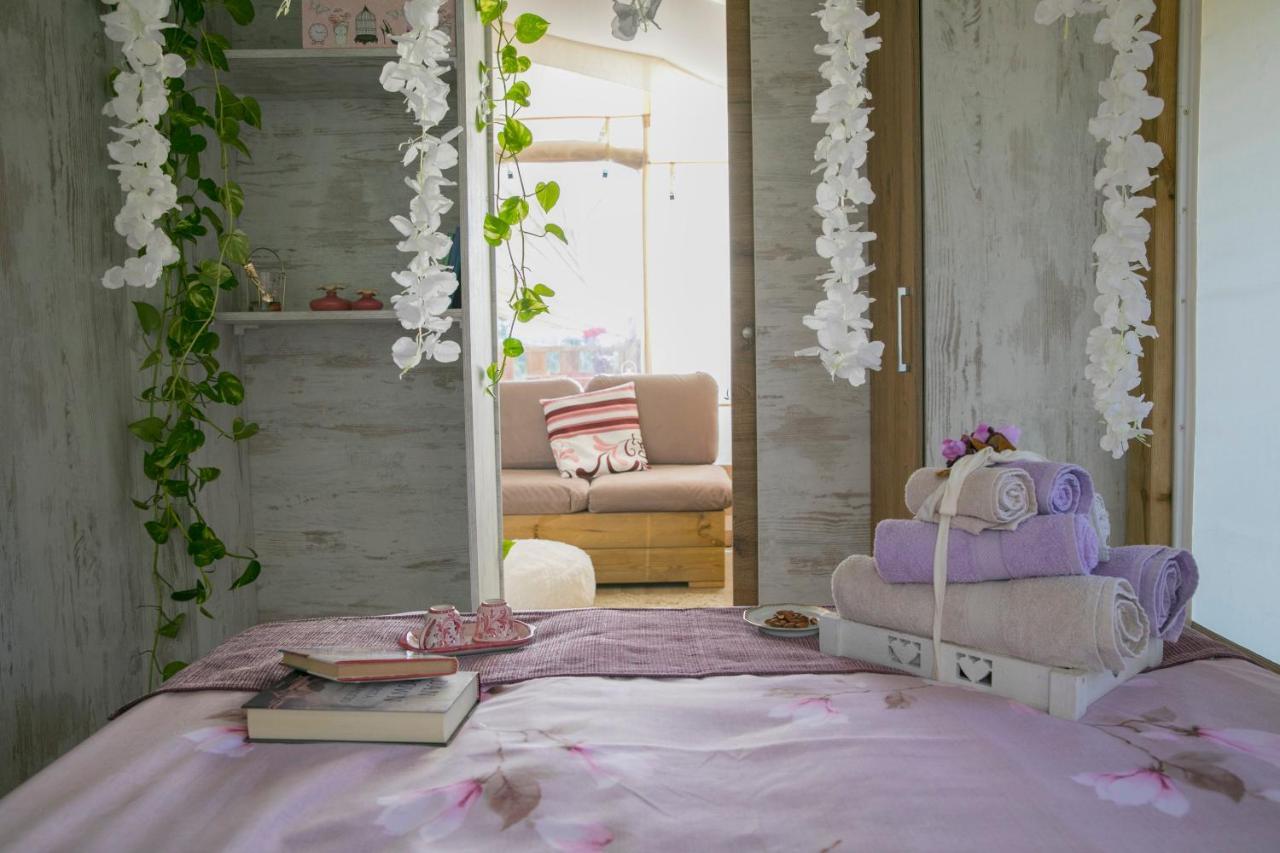 Ciriga Sicily Glamping Resort Santa Maria Del Focallo Kültér fotó